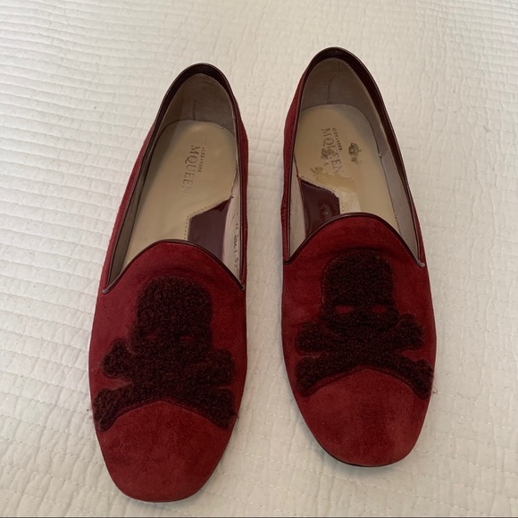 Alexander McQueen burgundy skull loafers - Picture 8 of 10
